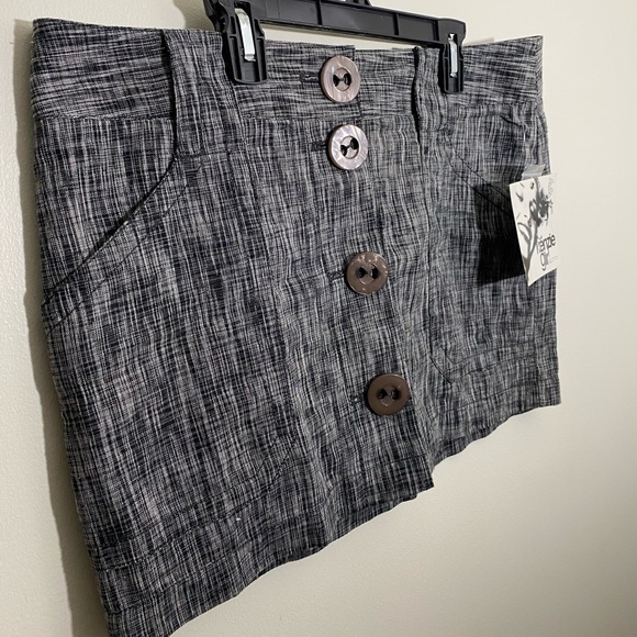 Skirt Size 9 - NWT - Picture 4 of 8